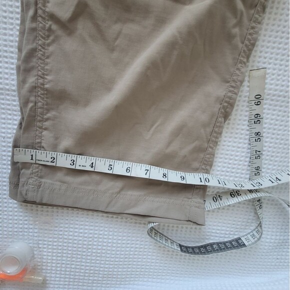 Duluth Trading Men's Relaxed Fit Cargo Pants 3XL x 32 Lightweight - Picture 9 of 10